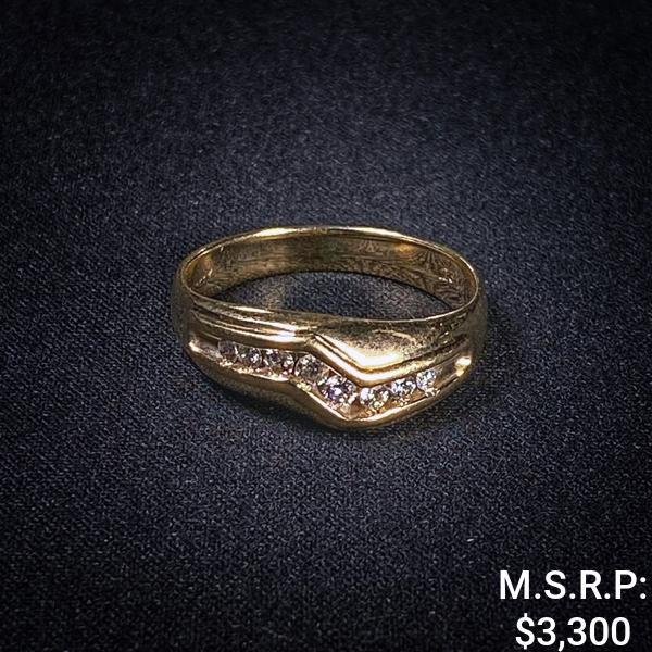 3.1 DWT 14 KT Gold w/ Dimd Lining Ring Sz: 9 (1 of 2)