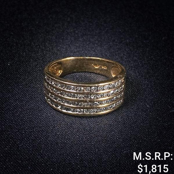 2.7 DWT 10 KT Gold w/ Dimd Lining Ring Sz: 7 (1 of 2)