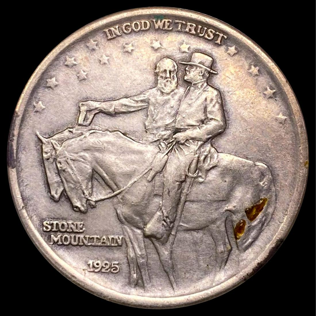 1925 Stone Mountain Half Dollar NEARLY UNC (1 of 2)