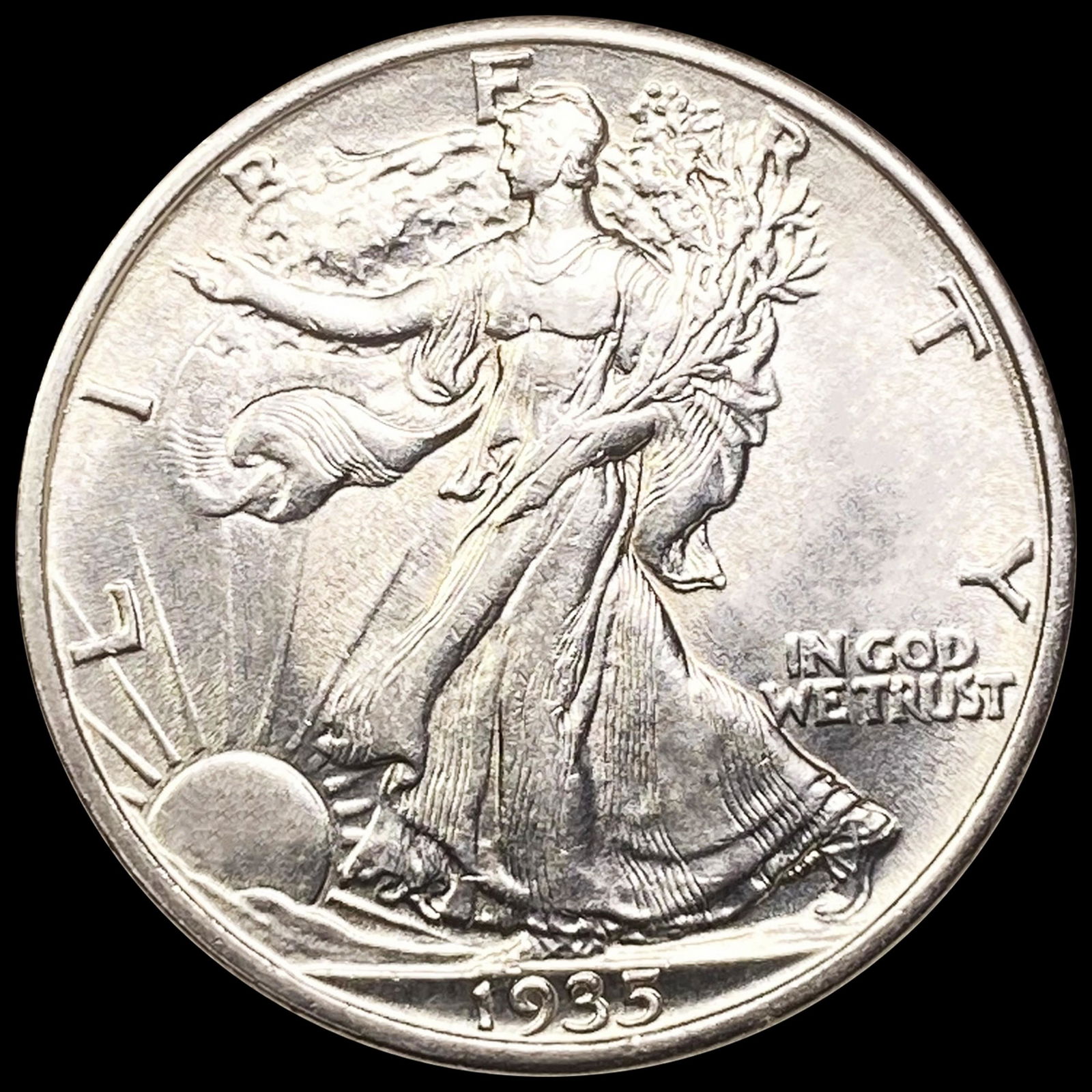 1935 Walking Liberty Half Dollar UNCIRCULATED (1 of 2)