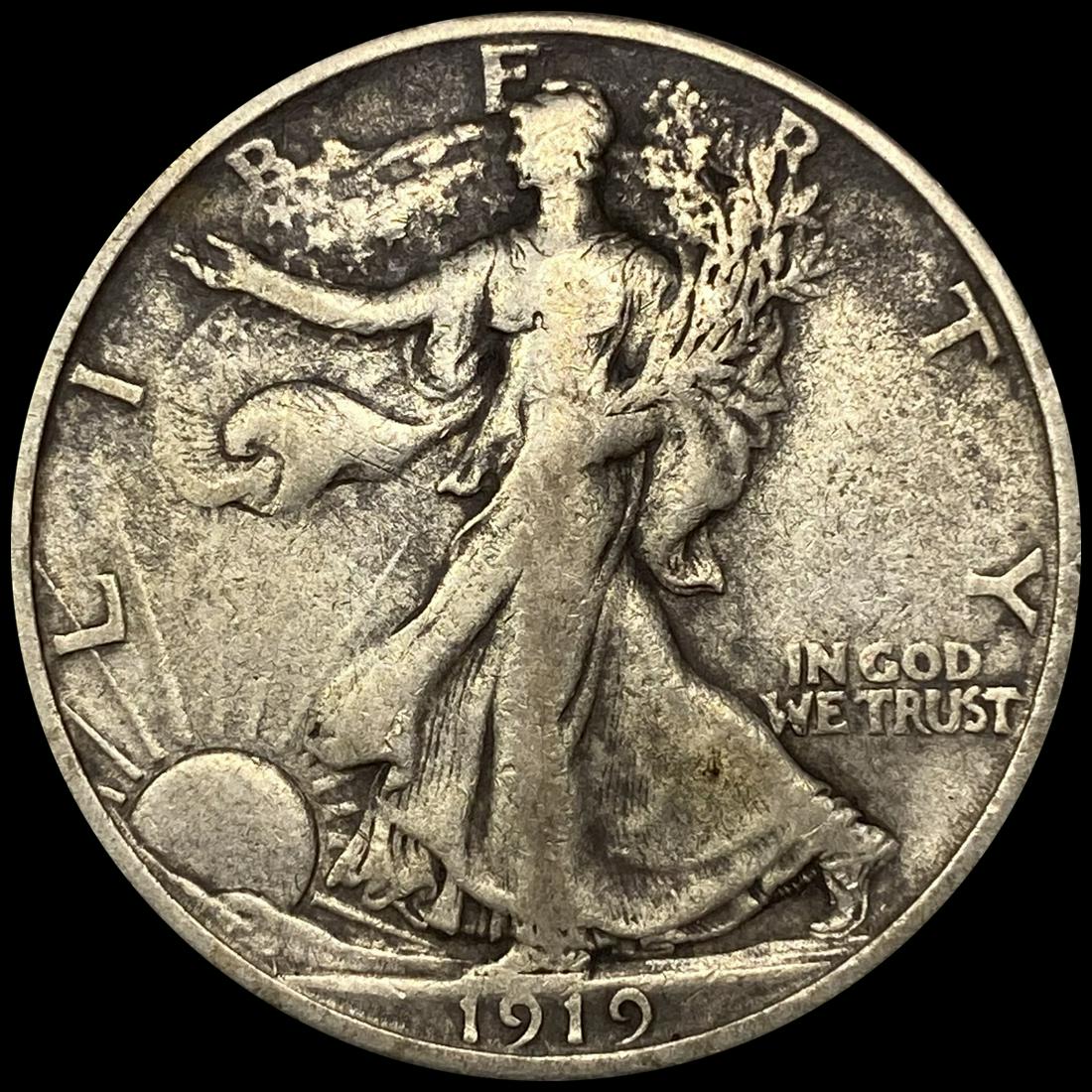 1919-S Walking Liberty Half Dollar ABOUT UNC (1 of 2)