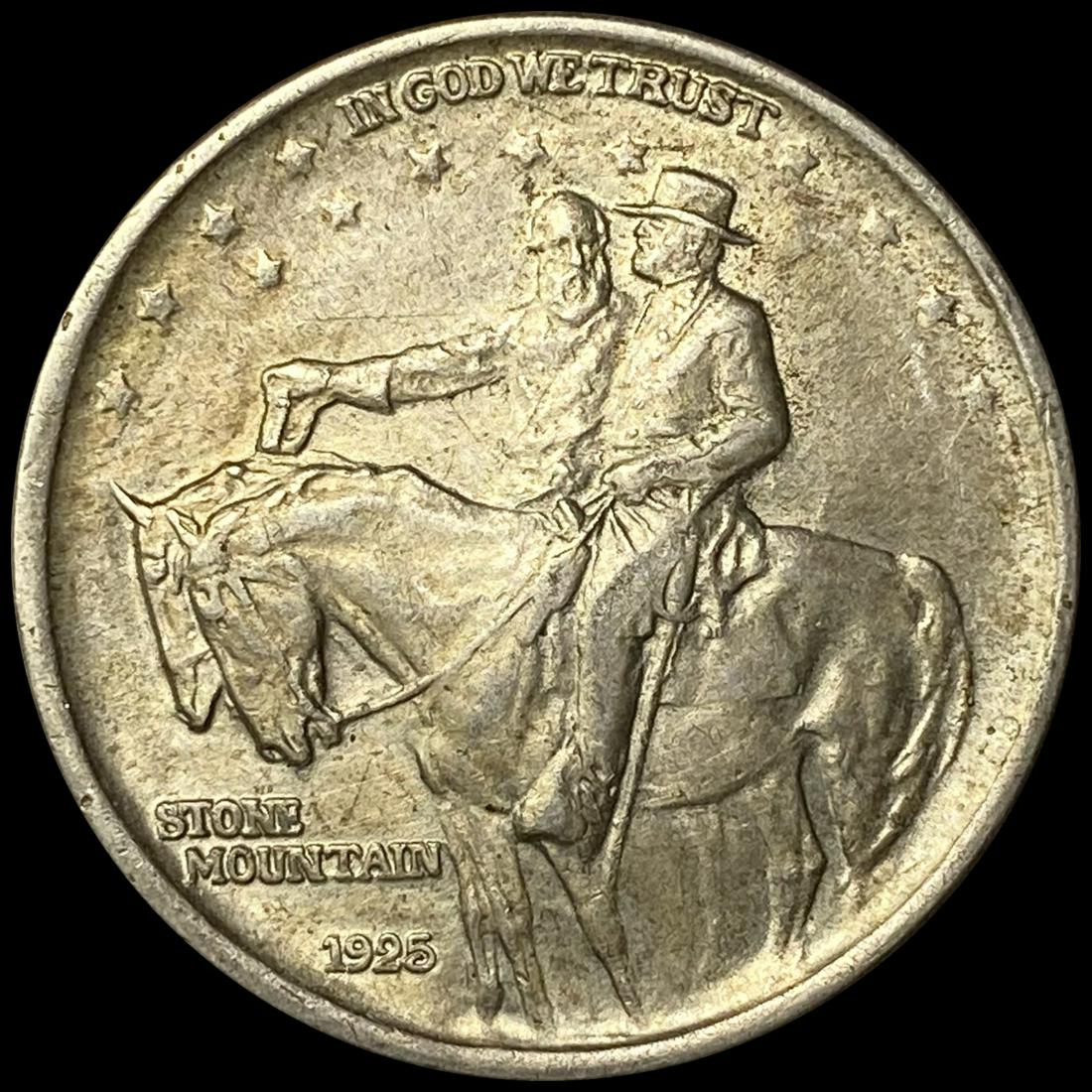 1925 Stone Mountain Half Dollar NEARLY UNC (1 of 2)