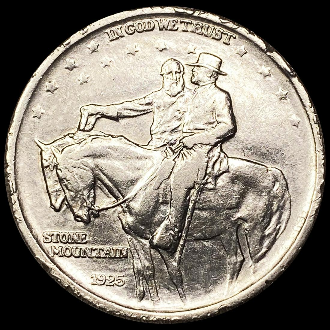 1925 Stone Mountain Half Dollar CLOSELY UNC (1 of 2)