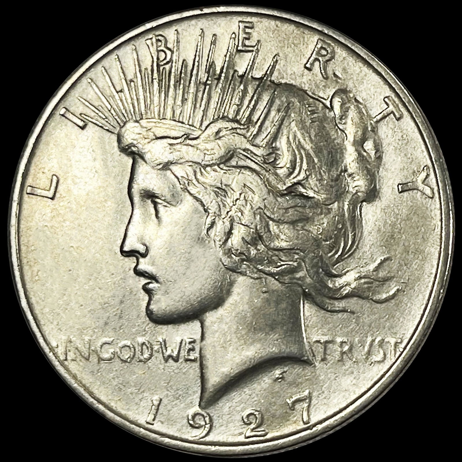 1927-D Silver Peace Dollar CLOSELY UNCIRCULATED (1 of 2)