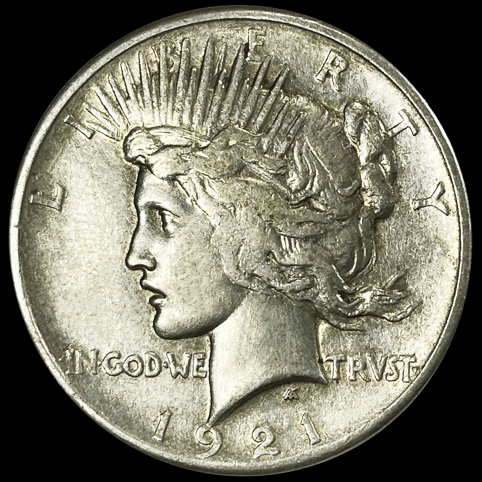 1921 Silver Peace Dollar NEARLY UNCIRCULATED (1 of 2)