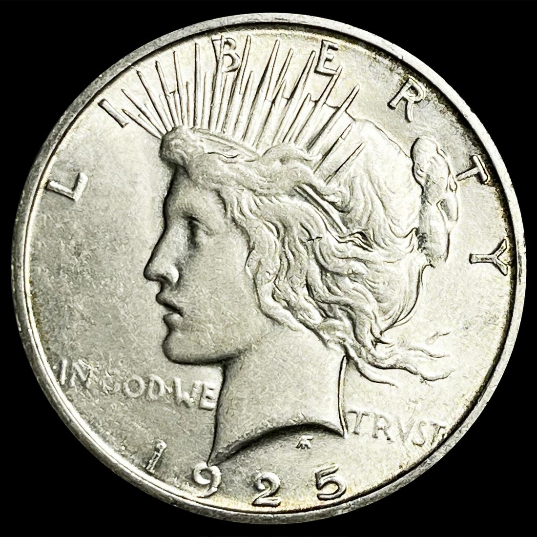 1925-S Silver Peace Dollar UNCIRCULATED (1 of 2)