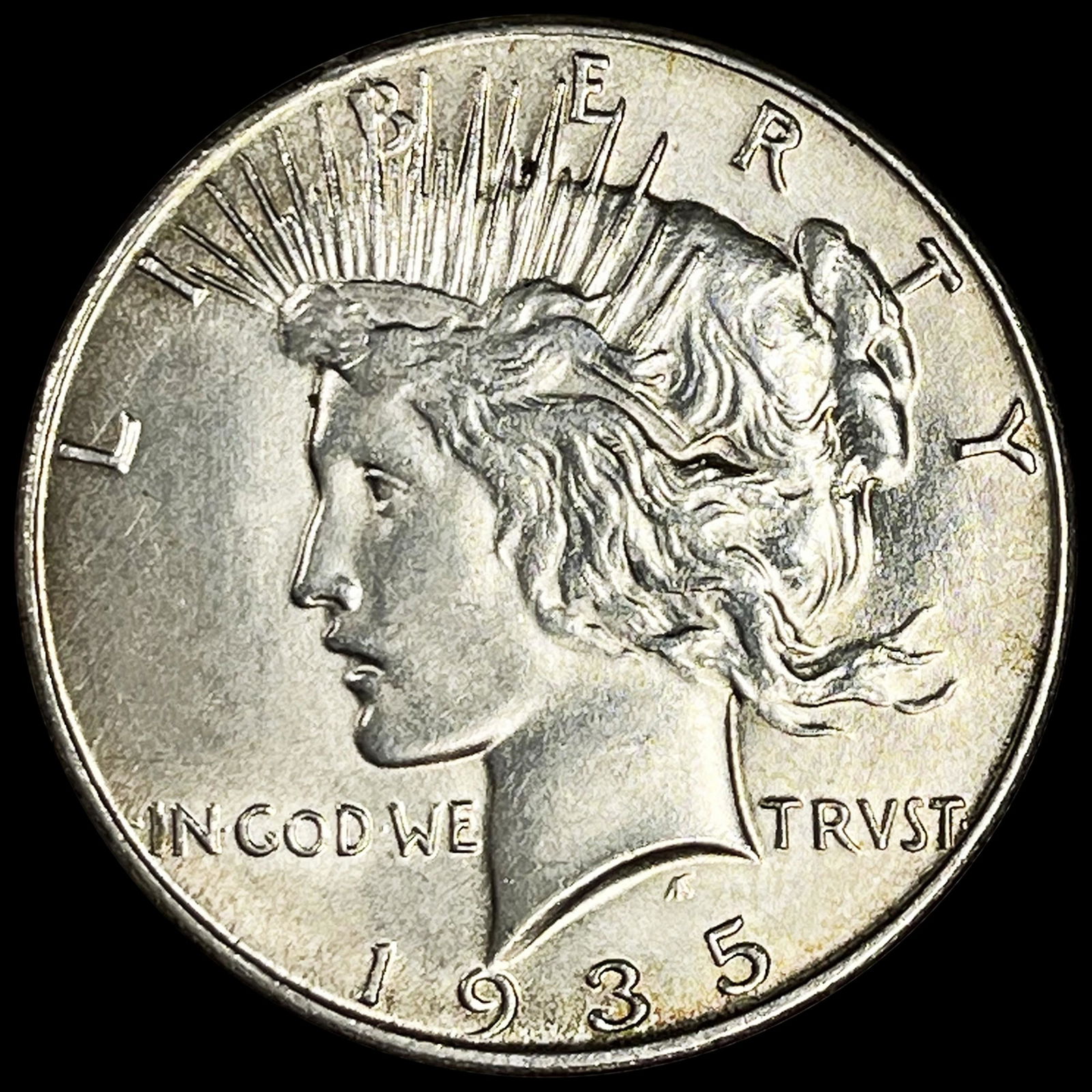 1935 Silver Peace Dollar UNCIRCULATED (1 of 2)