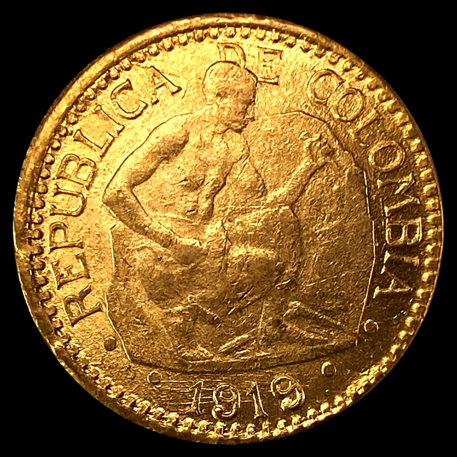 1919 Columbia Gold 5 Pesos CLOSELY UNCIRCULATED (1 of 2)