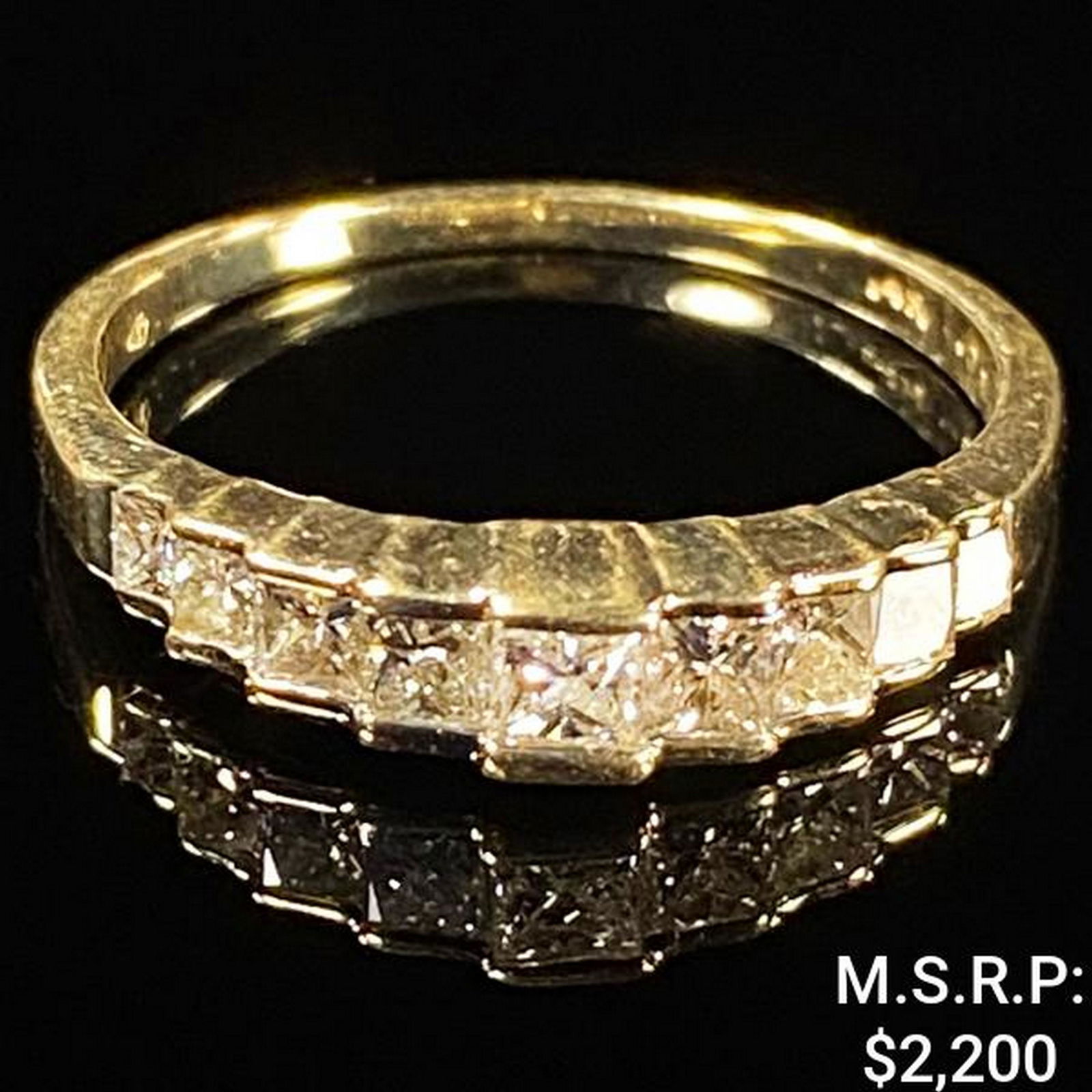 2 DWT 14 KT Gold Ring w/ Diamonds Sz: 9.5 (1 of 3)