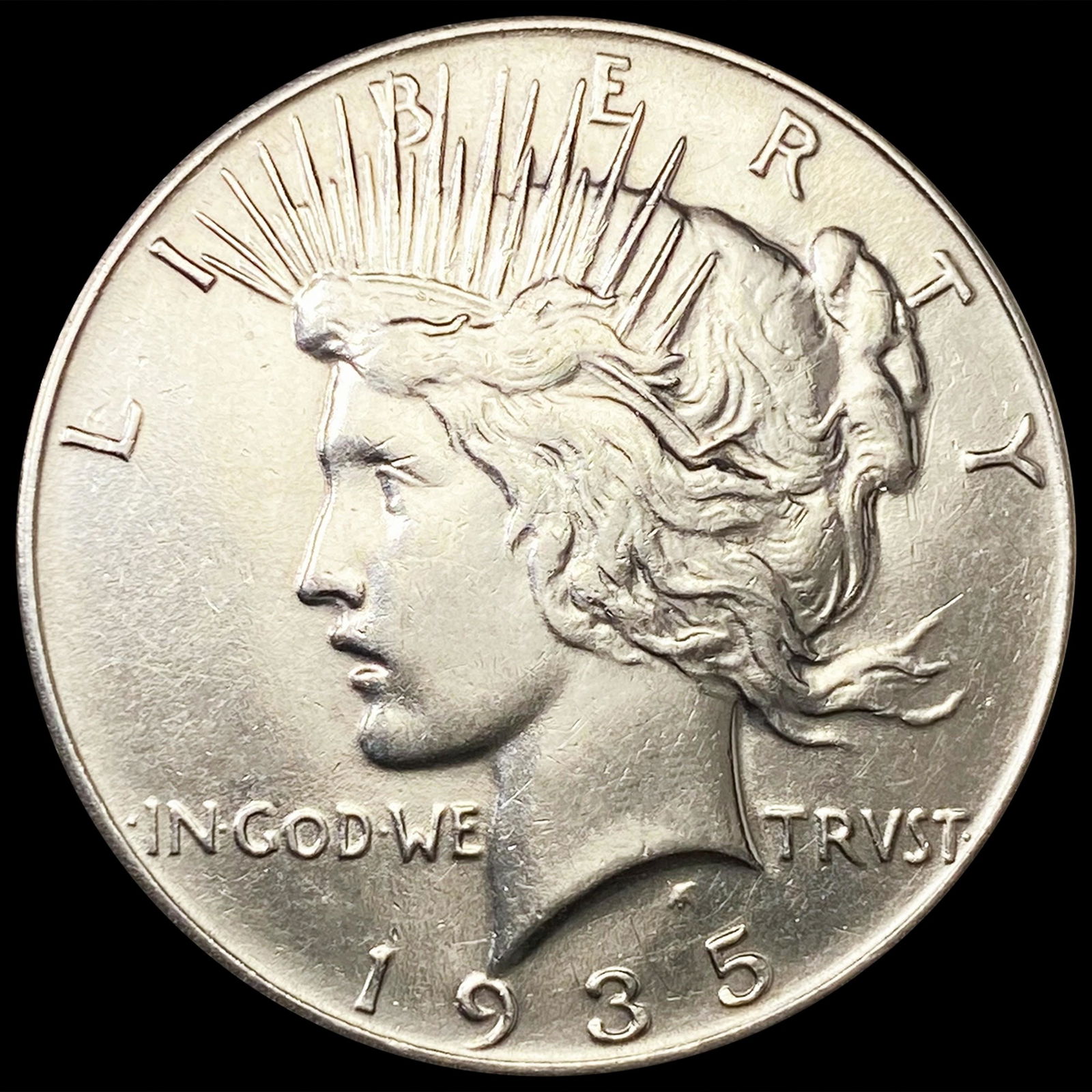 1935 Silver Peace Dollar UNCIRCULATED (1 of 2)