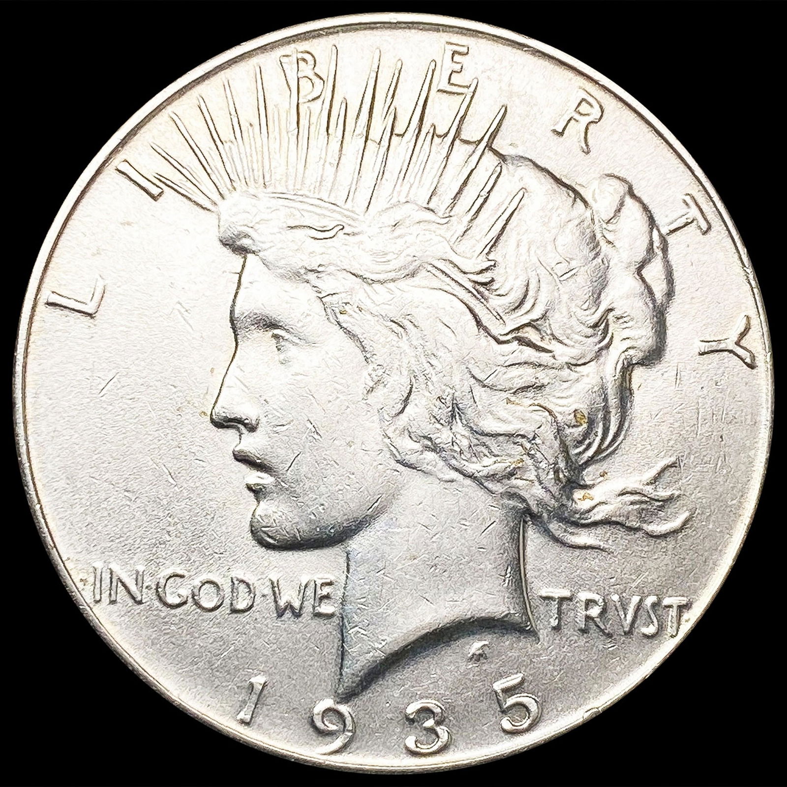 1935 Silver Peace Dollar CLOSELY UNCIRCULATED (1 of 2)