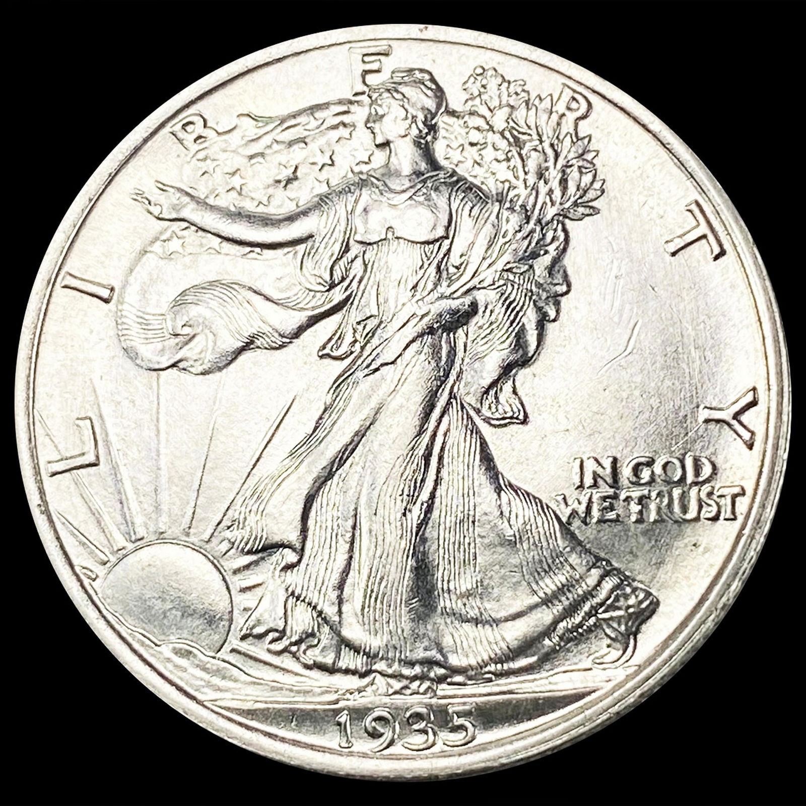 1935 Walking Liberty Half Dollar UNCIRCULATED (1 of 2)