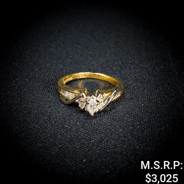 2.6 DWT 14 KT Gold w/ Diamond Ring Sz: 6 (1 of 3)