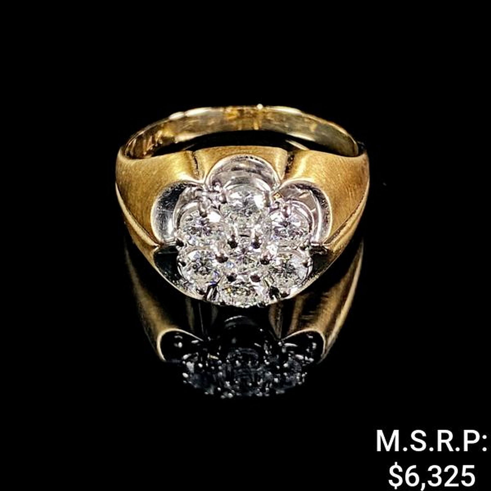 3.5 DWT 14 KT Gold w/ Flower Dmnds Ring Sz 8.5 (1 of 3)