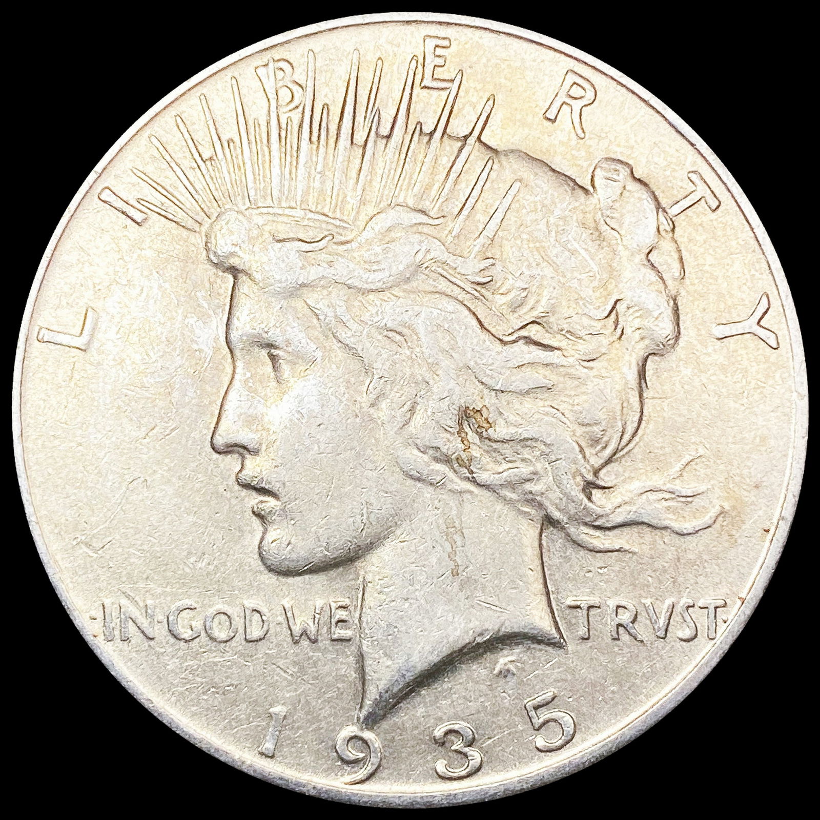 1935-S Silver Peace Dollar NEARLY UNCIRCULATED (1 of 2)