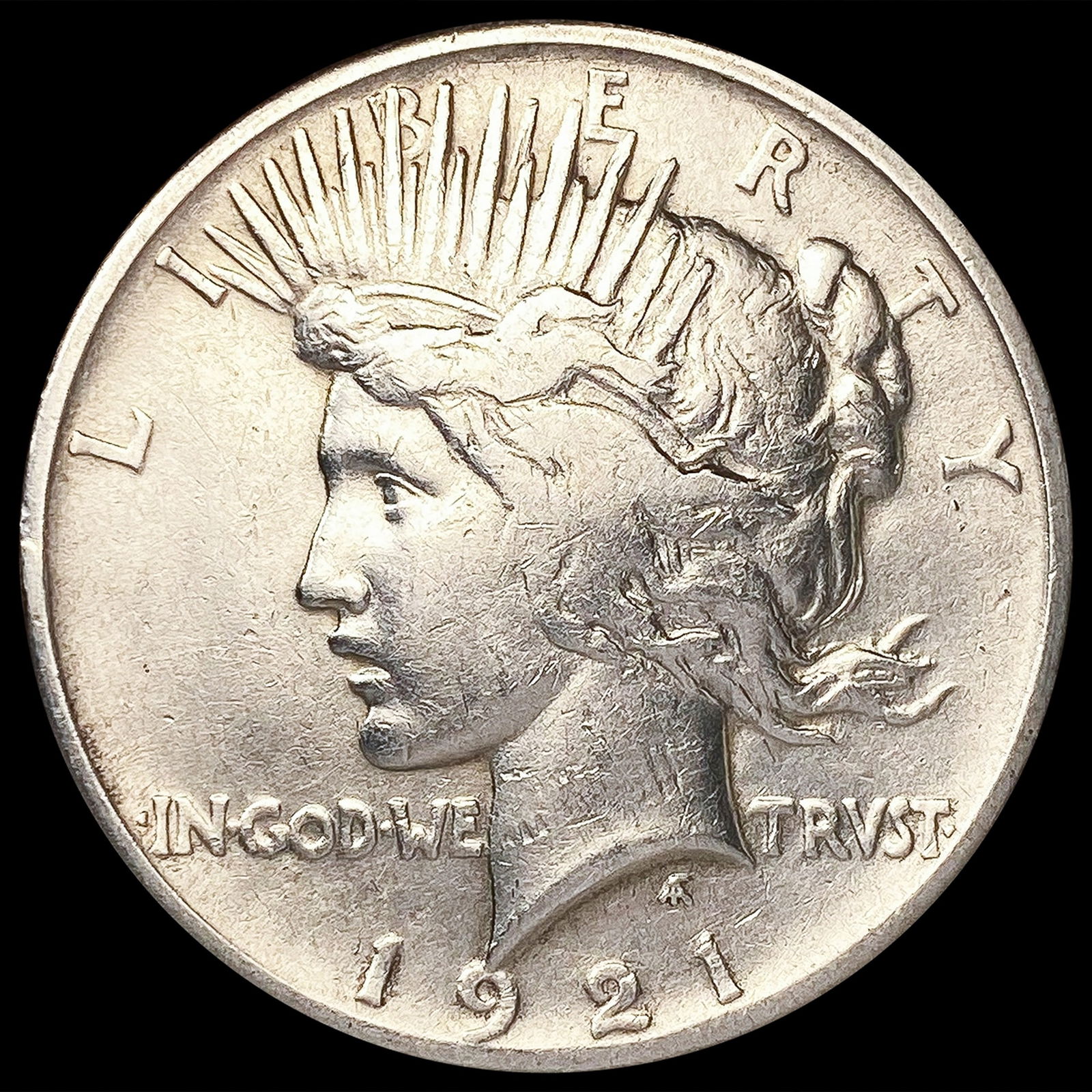 1921 Silver Peace Dollar LIGHTLY CIRCULATED (1 of 2)
