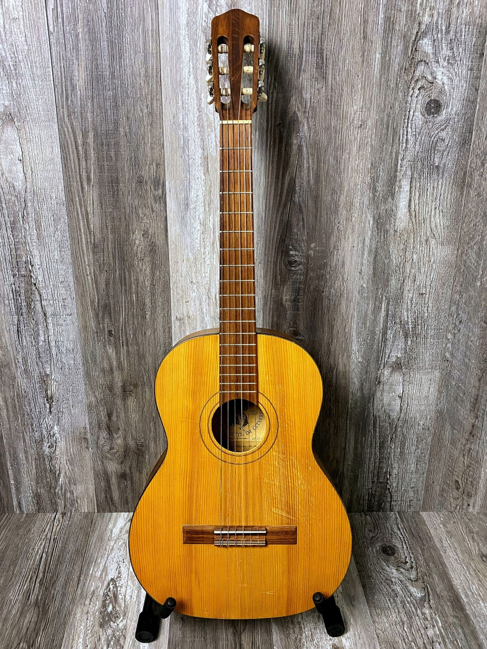 1969 Oscar Teller Classical ACC Guitar Hard Case (1 of 8)