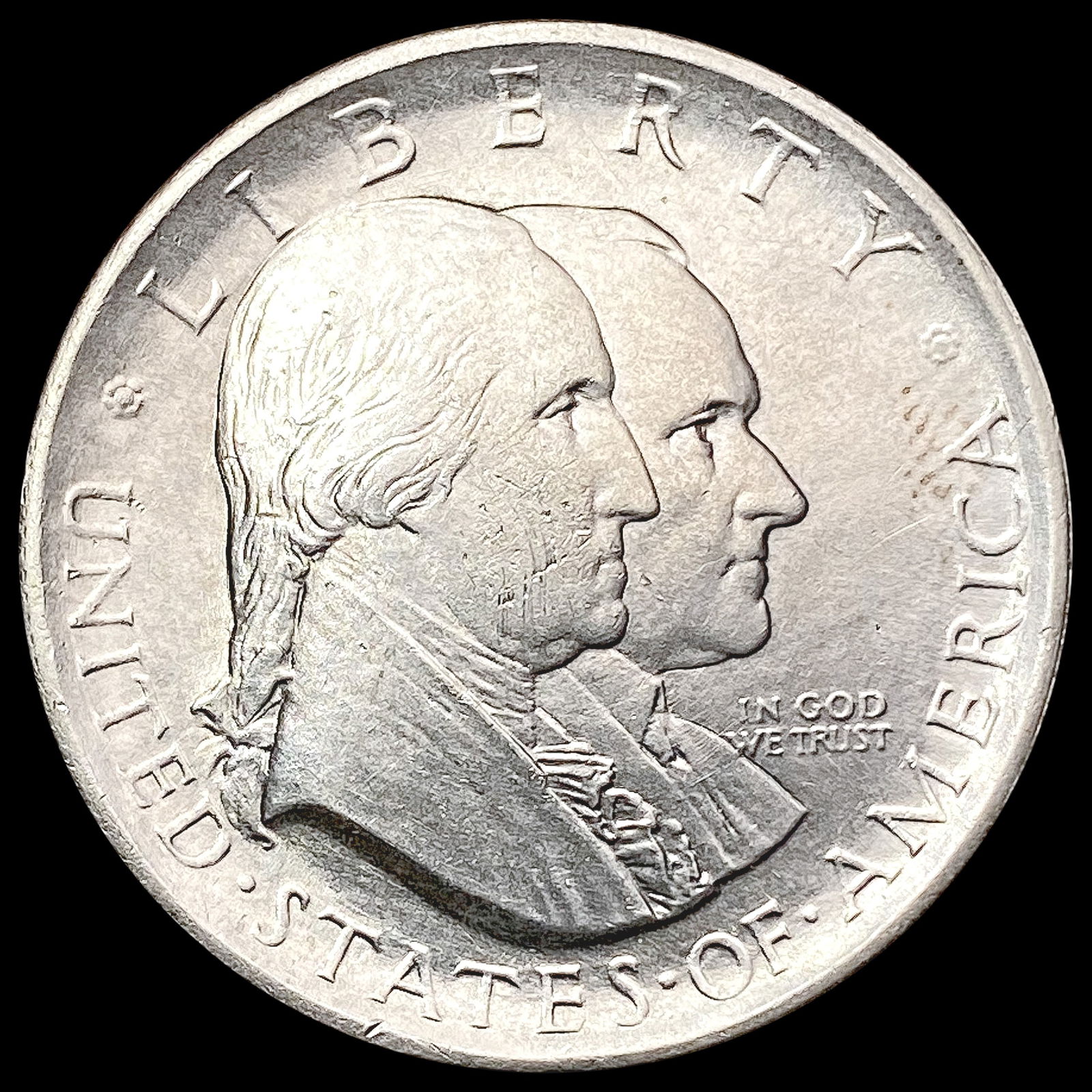 1926 Sesquicentennial Half Dollar UNCIRCULATED (1 of 2)