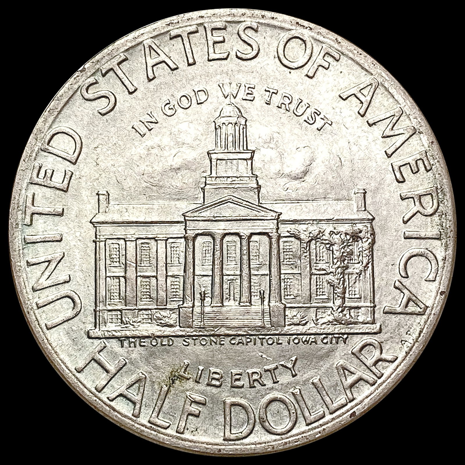 1946 Iowa Half Dollar UNCIRCULATED (1 of 2)