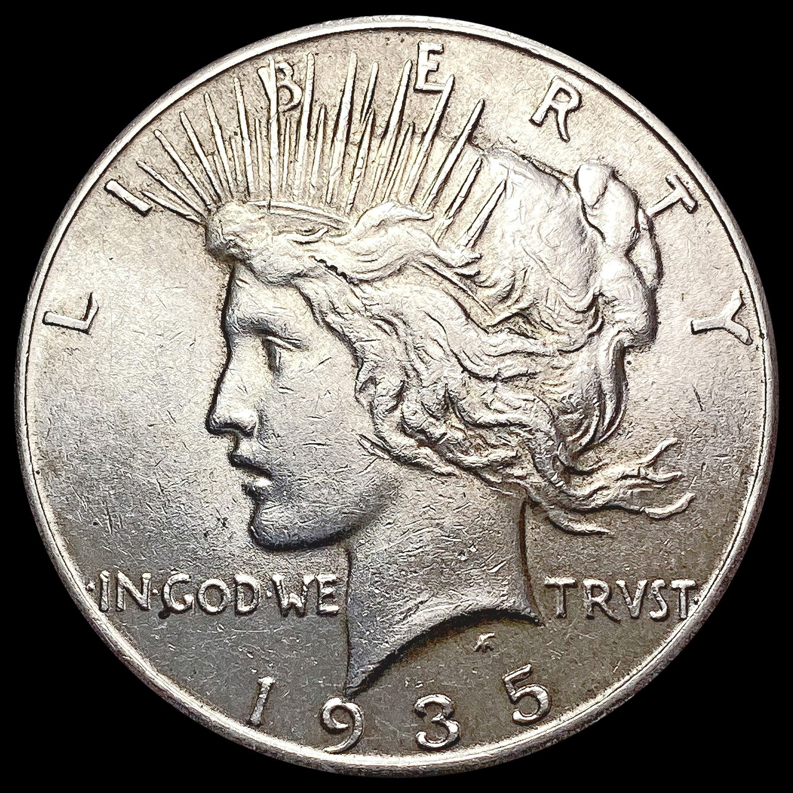 1935 Silver Peace Dollar NEARLY UNCIRCULATED (1 of 2)