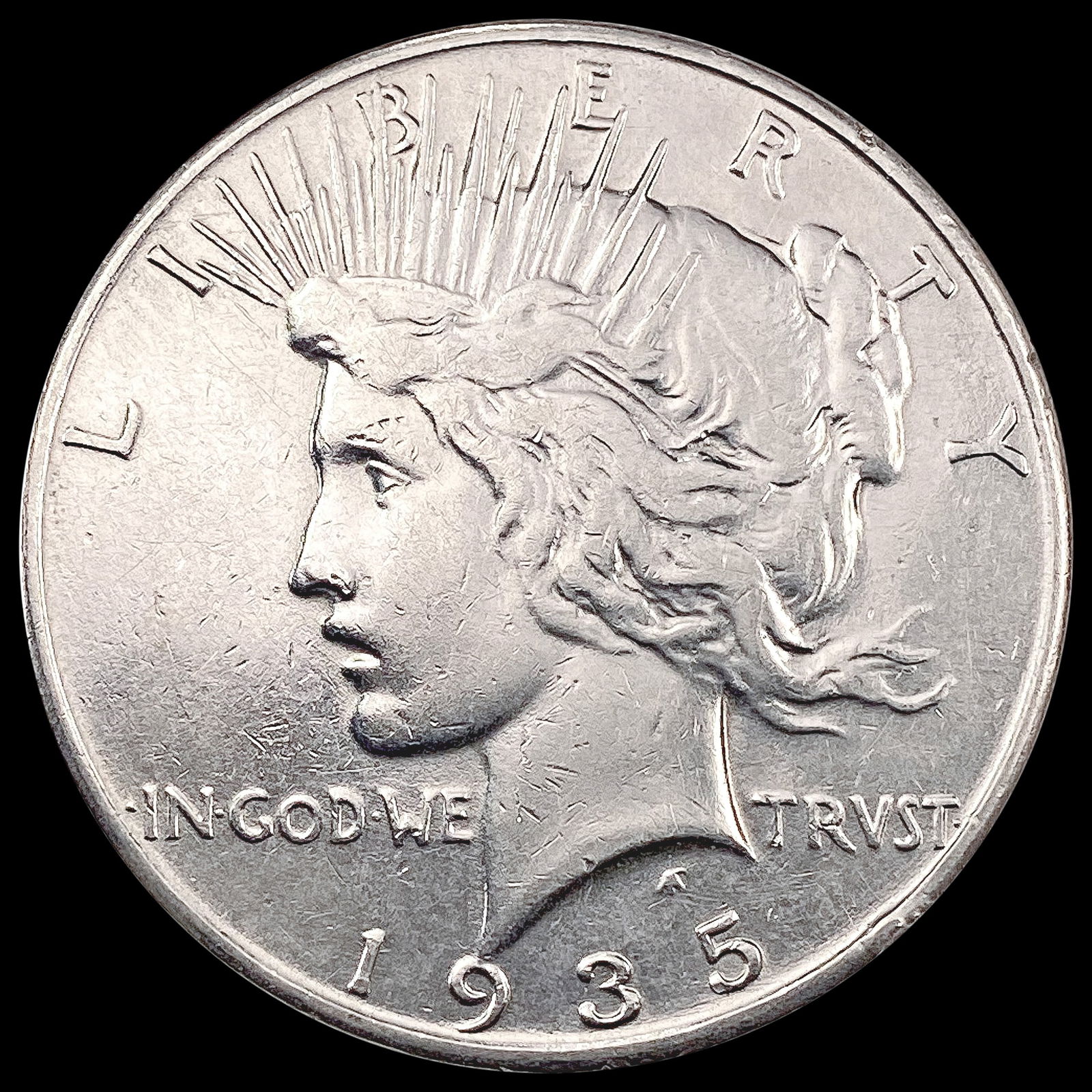 1935 Silver Peace Dollar NEARLY UNCIRCULATED (1 of 2)