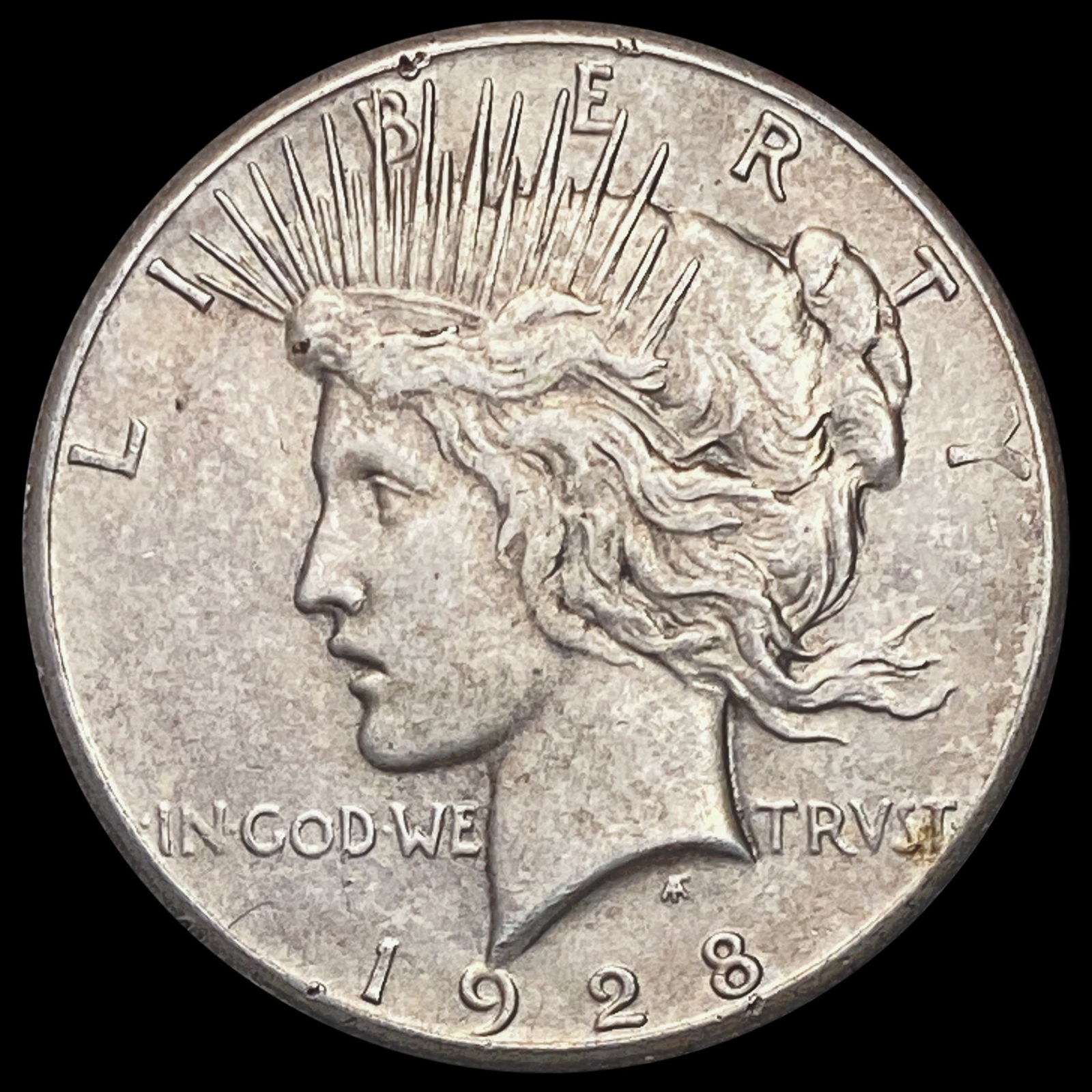 1928 Peace Dollar LIGHTLY CIRCULATED (1 of 2)