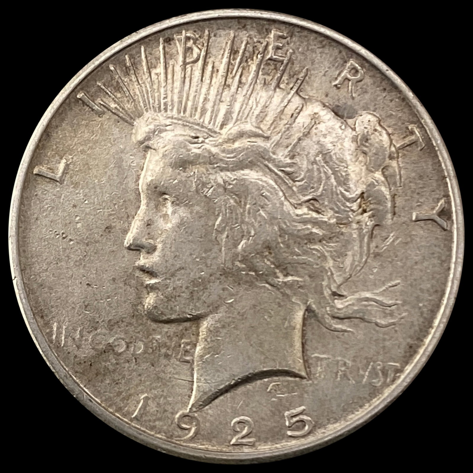 1925-S Peace Dollar CLOSELY UNCIRCULATED: 1925-S Peace Dollar CLOSELY UNCIRCULATED