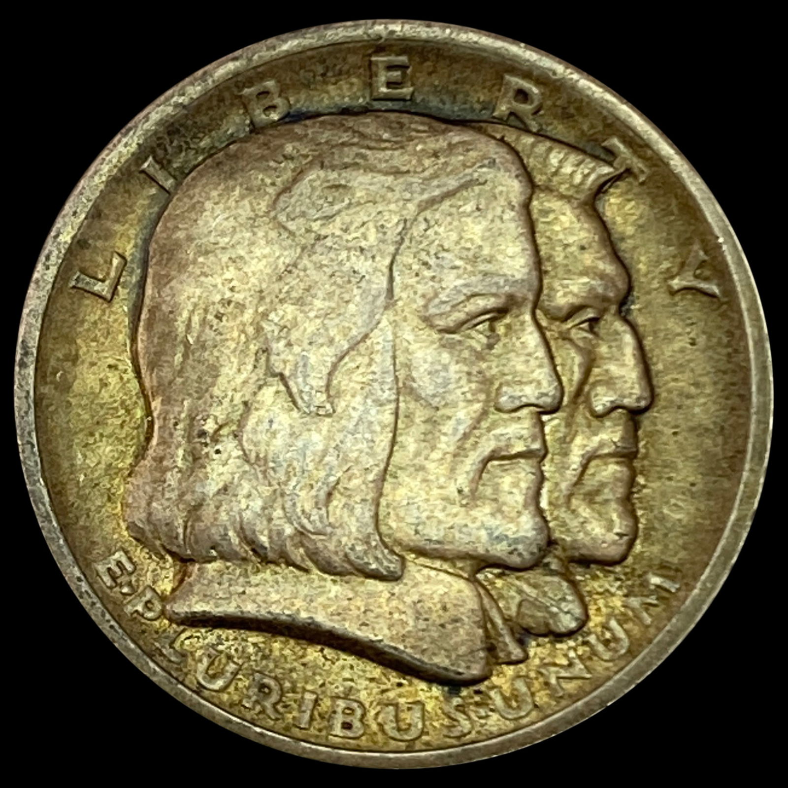 1936 Long Island Tercentenary Half Dolla UNCIRCULATED (1 of 2)