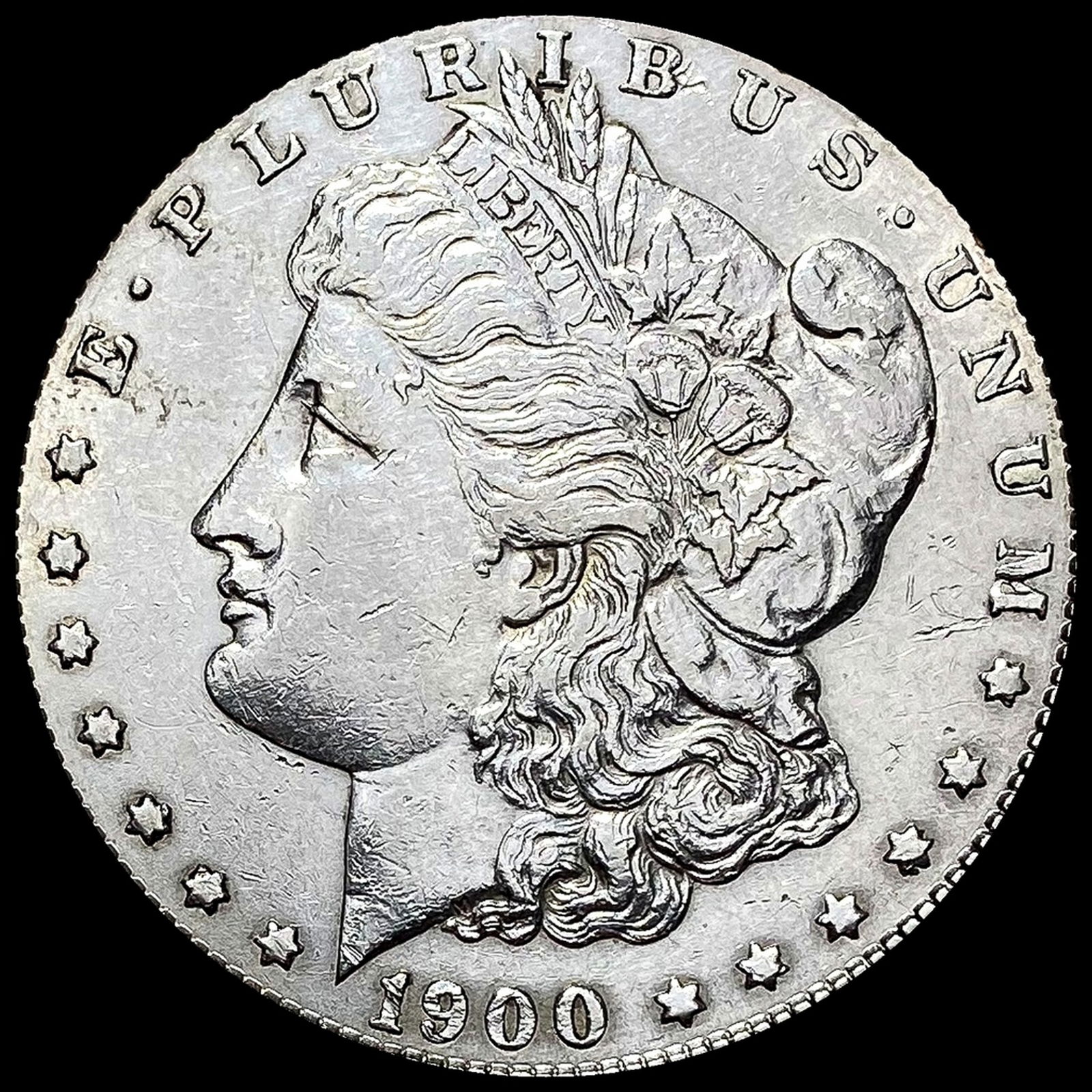 UNCIRCULATED 1900-S Silver Morgan Dollar (1 of 2)