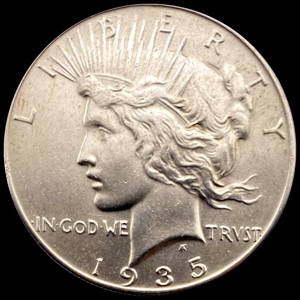 1935 Silver Peace Dollar UNCIRCULATED (1 of 2)