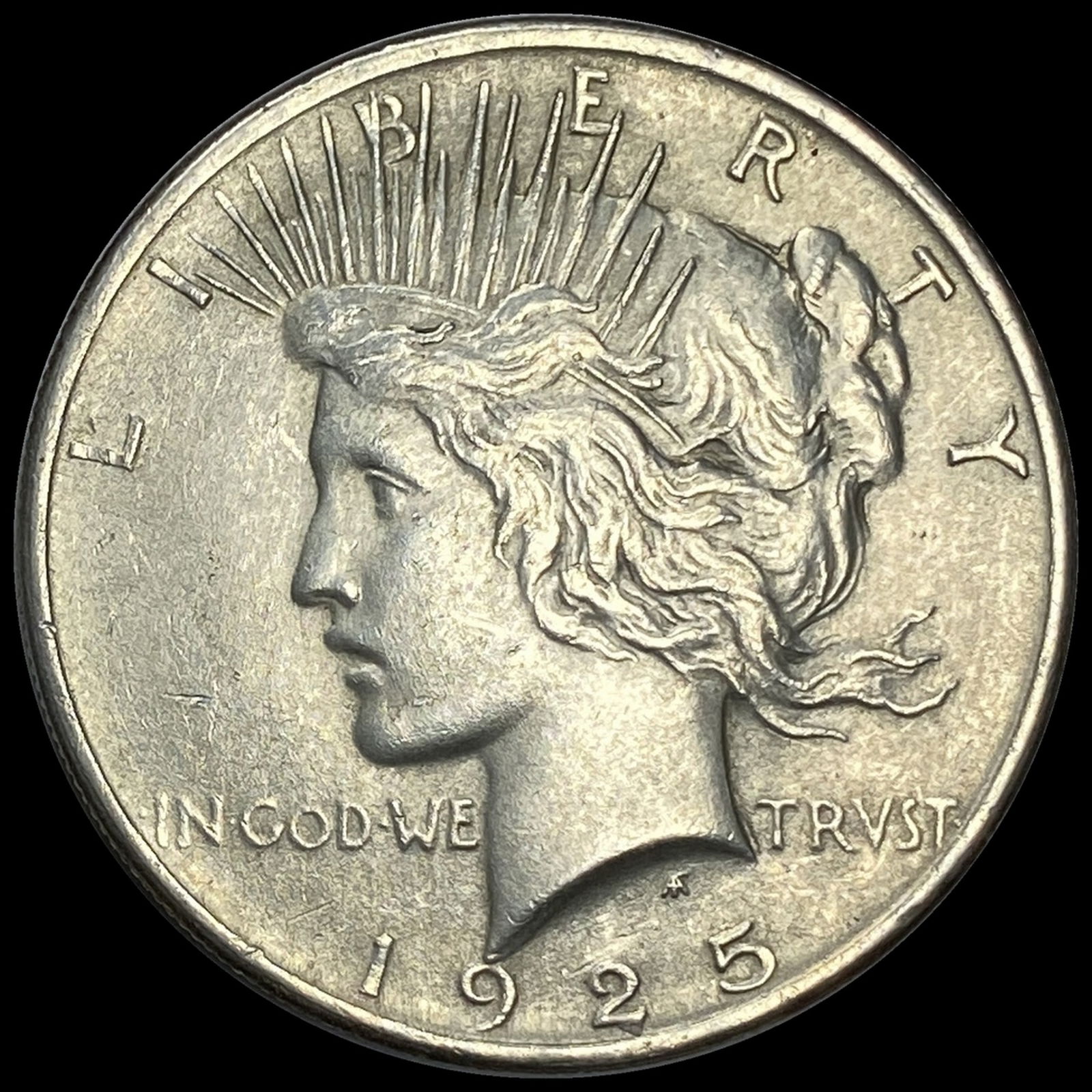 1925 Peace Dollar UNCIRCULATED (1 of 2)