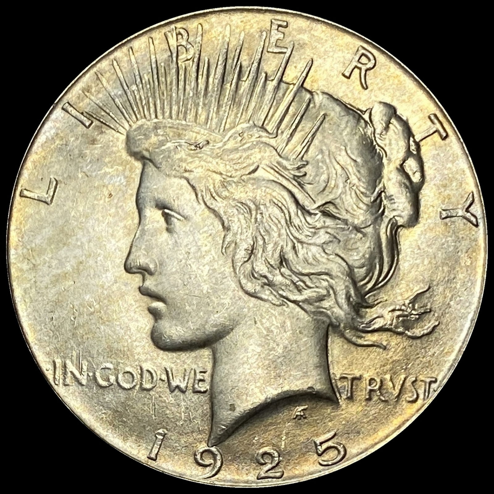 1925 Peace Silver Dollar UNCIRCULATED (1 of 2)