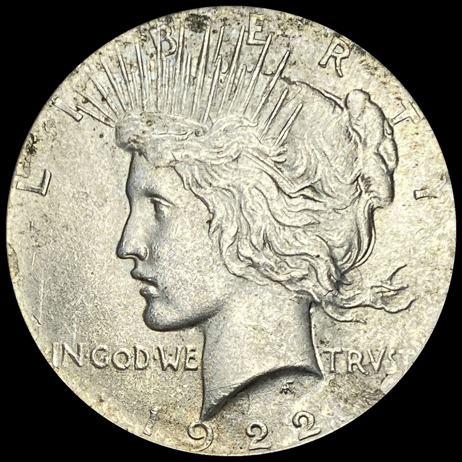 1922 Peace Silver Dollar UNCIRCULATED (1 of 2)