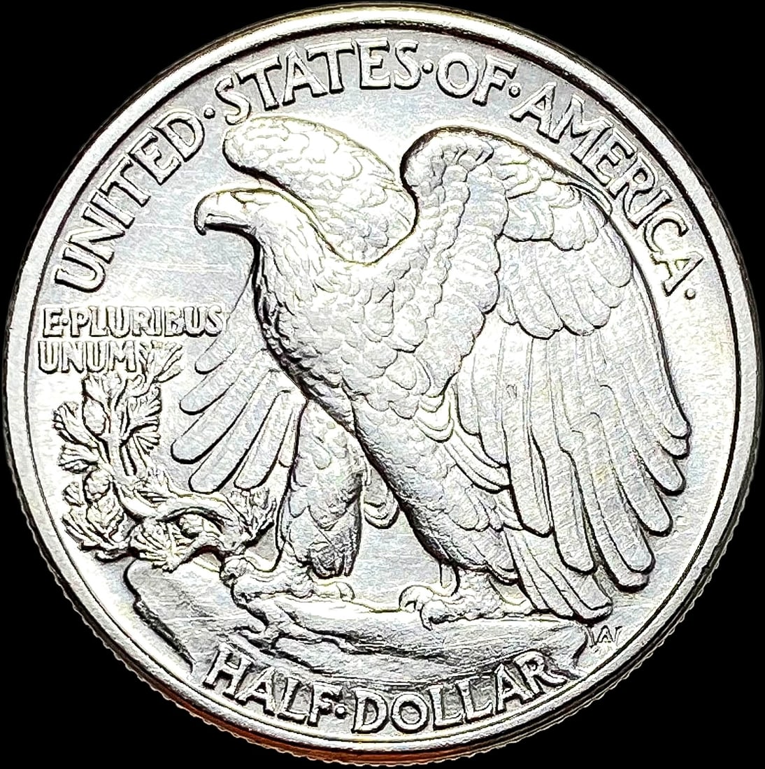 1942 Silver Walking Liberty Half Dollar UNCIRCULATED (1 of 2)