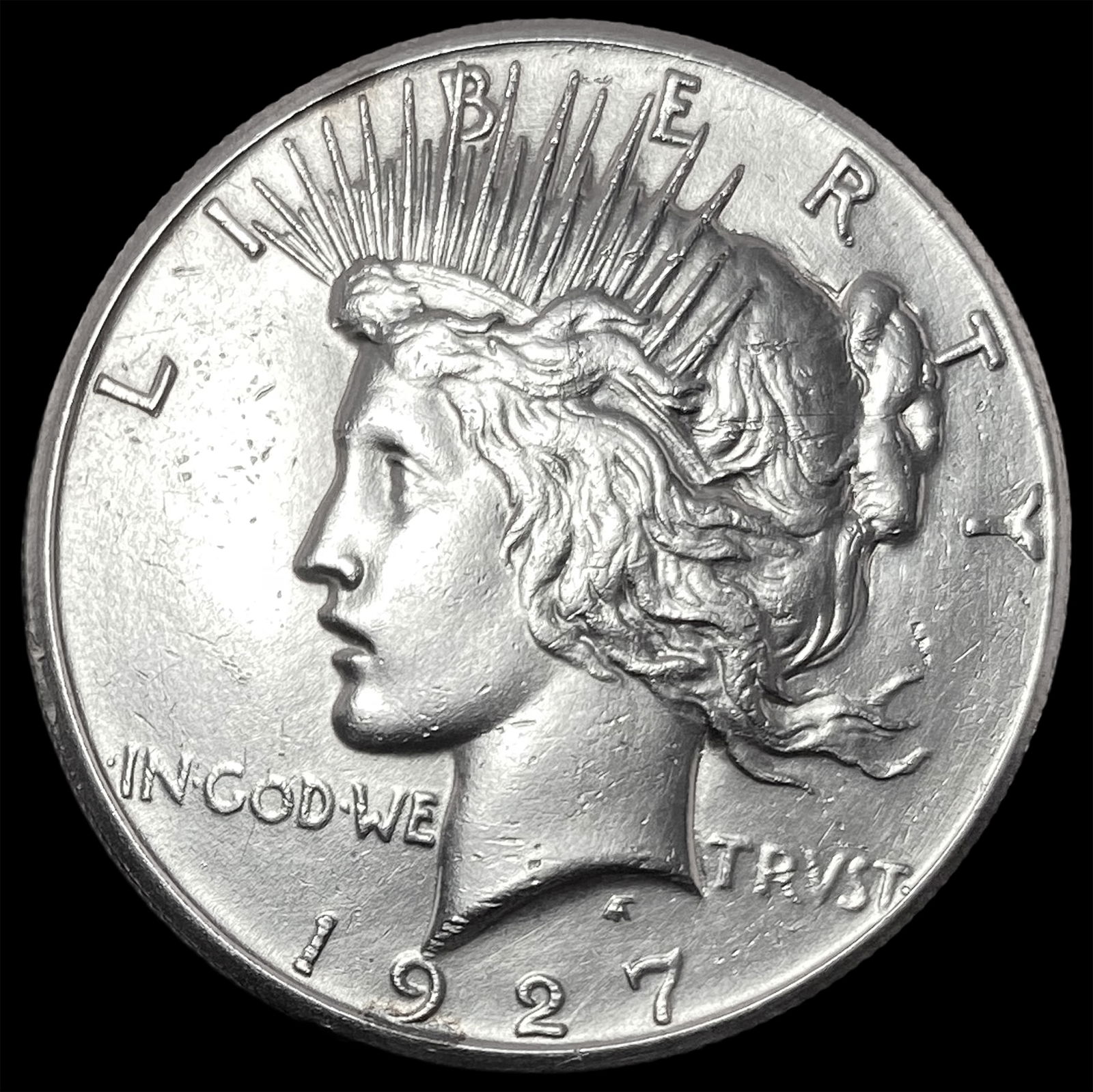1927 Silver Peace Dollar CLOSELY UNCIRCULATED (1 of 2)