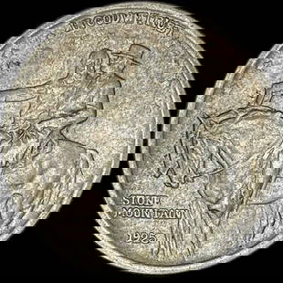 1925 Stone Mountain Half Dollar CLOSELY UNCIRCULATED: 1925 Stone Mountain Half Dollar CLOSELY UNCIRCULATED