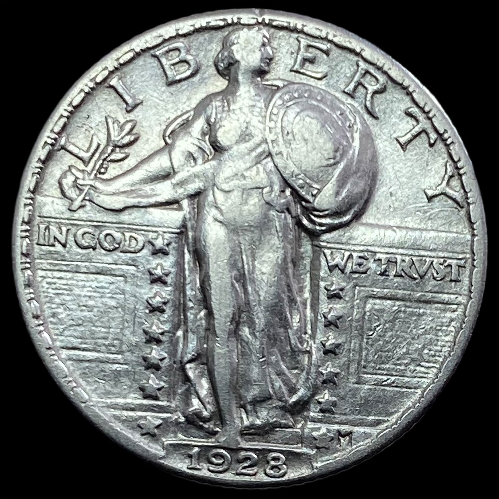 1928 Standing Liberty Quarter NEARLY UNCIRCULATED (1 of 2)