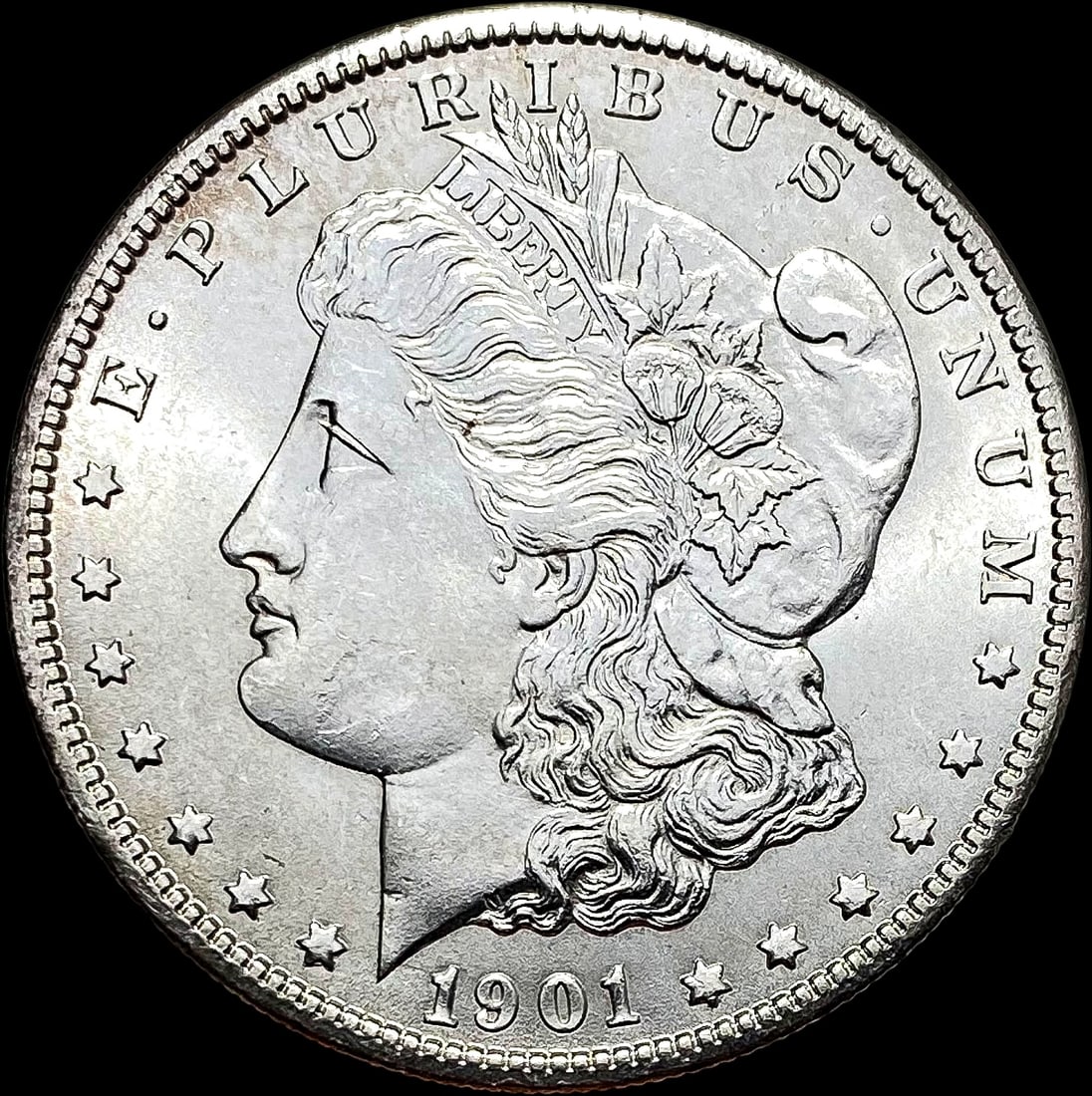 1901-O Silver Morgan Dollar UNCIRCULATED (1 of 2)