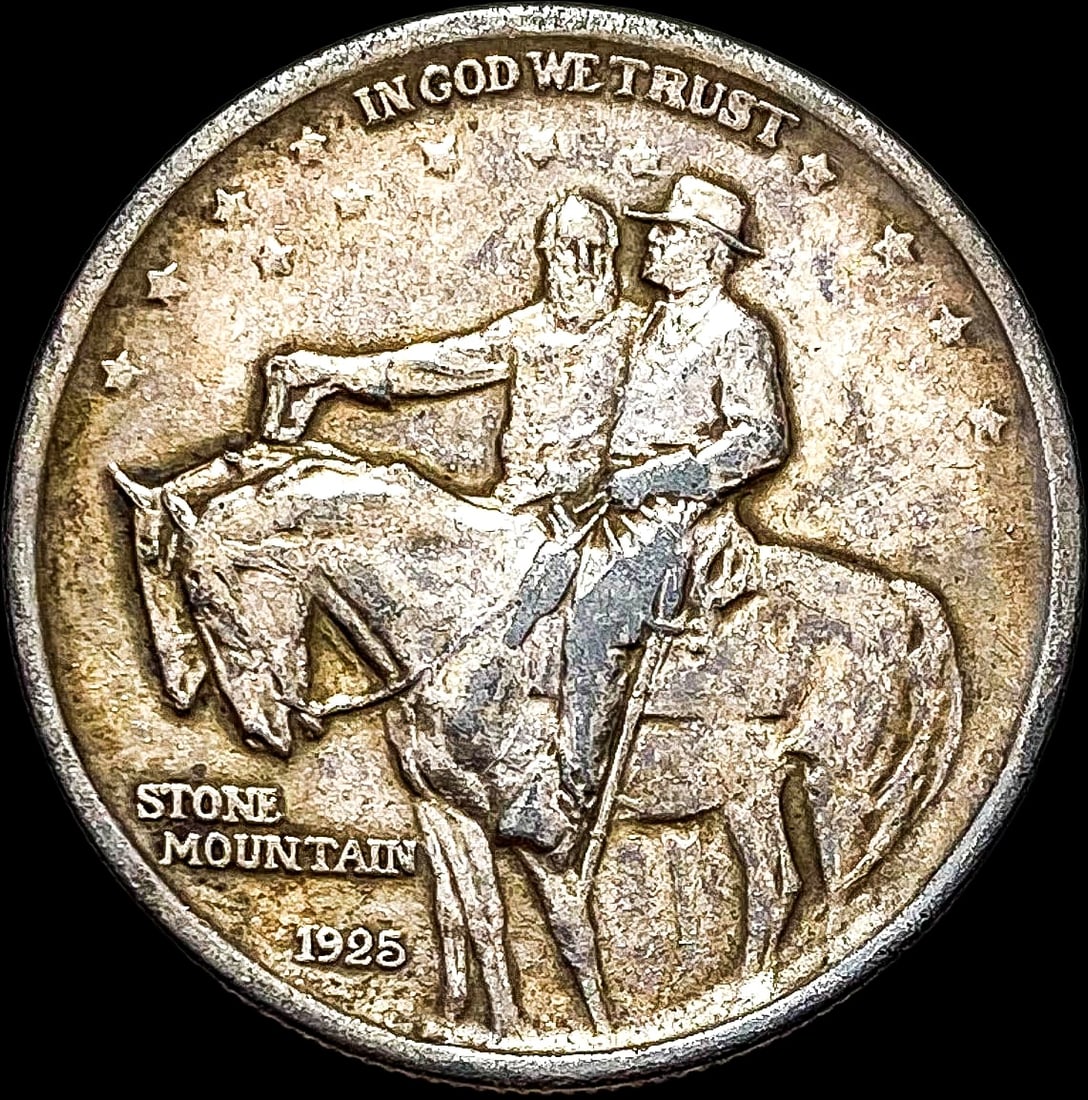 1925 Stone Mountain Silver Half Dollar CLOSELY UNCIRCULATED (1 of 2)