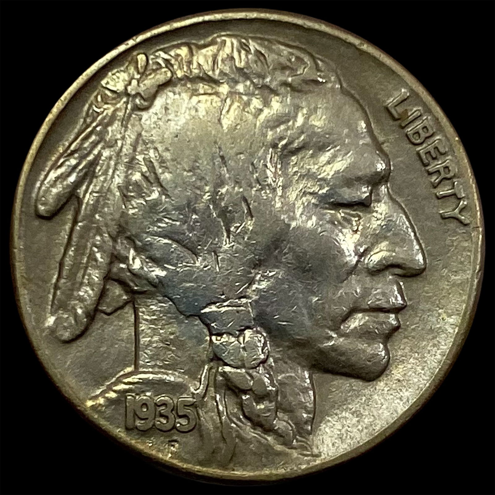 1935-S Buffalo Nickel  CLOSELY UNCIRCULATED (1 of 2)