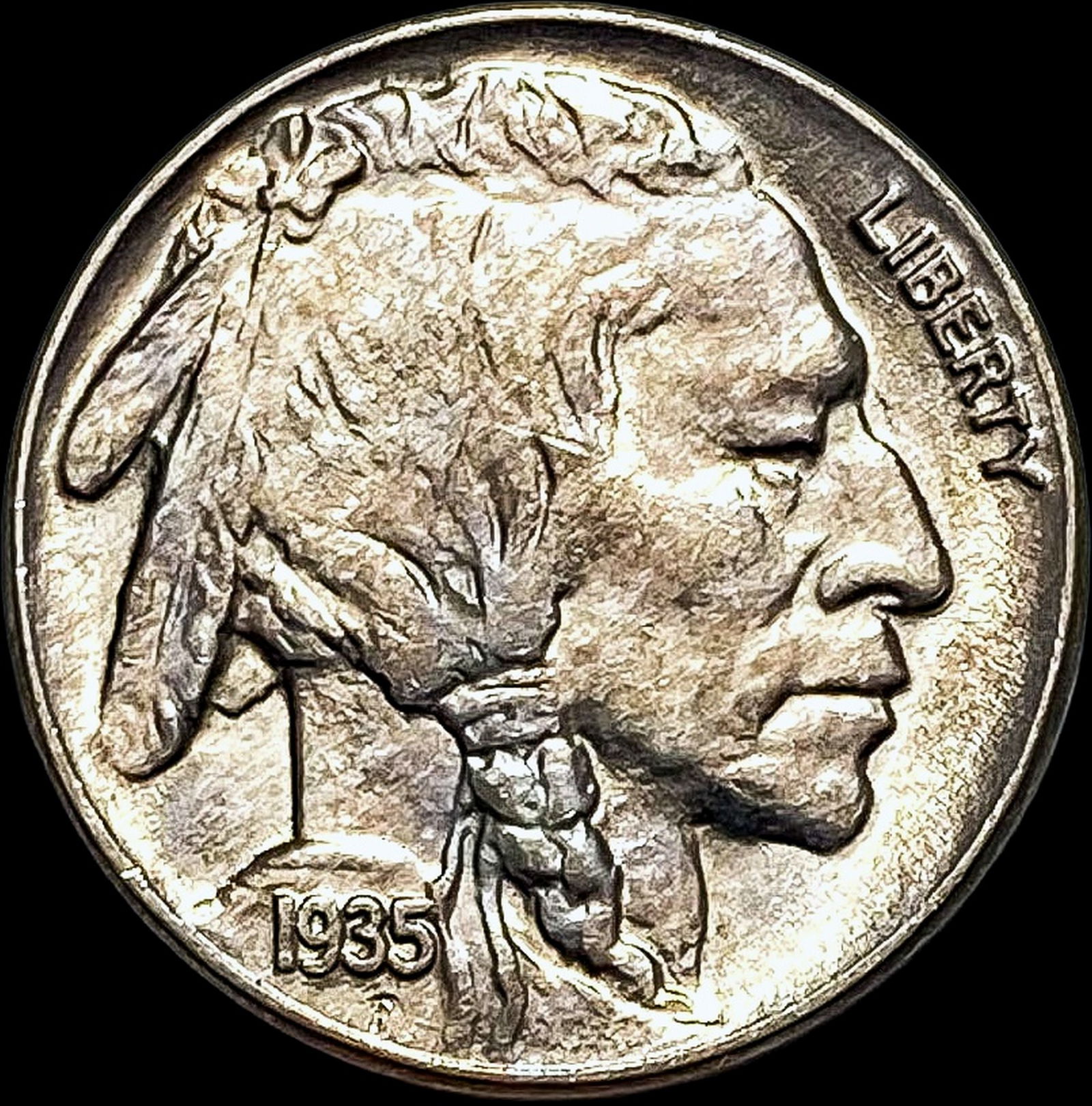 1935 Buffalo Nickel UNCIRCULATED (1 of 2)