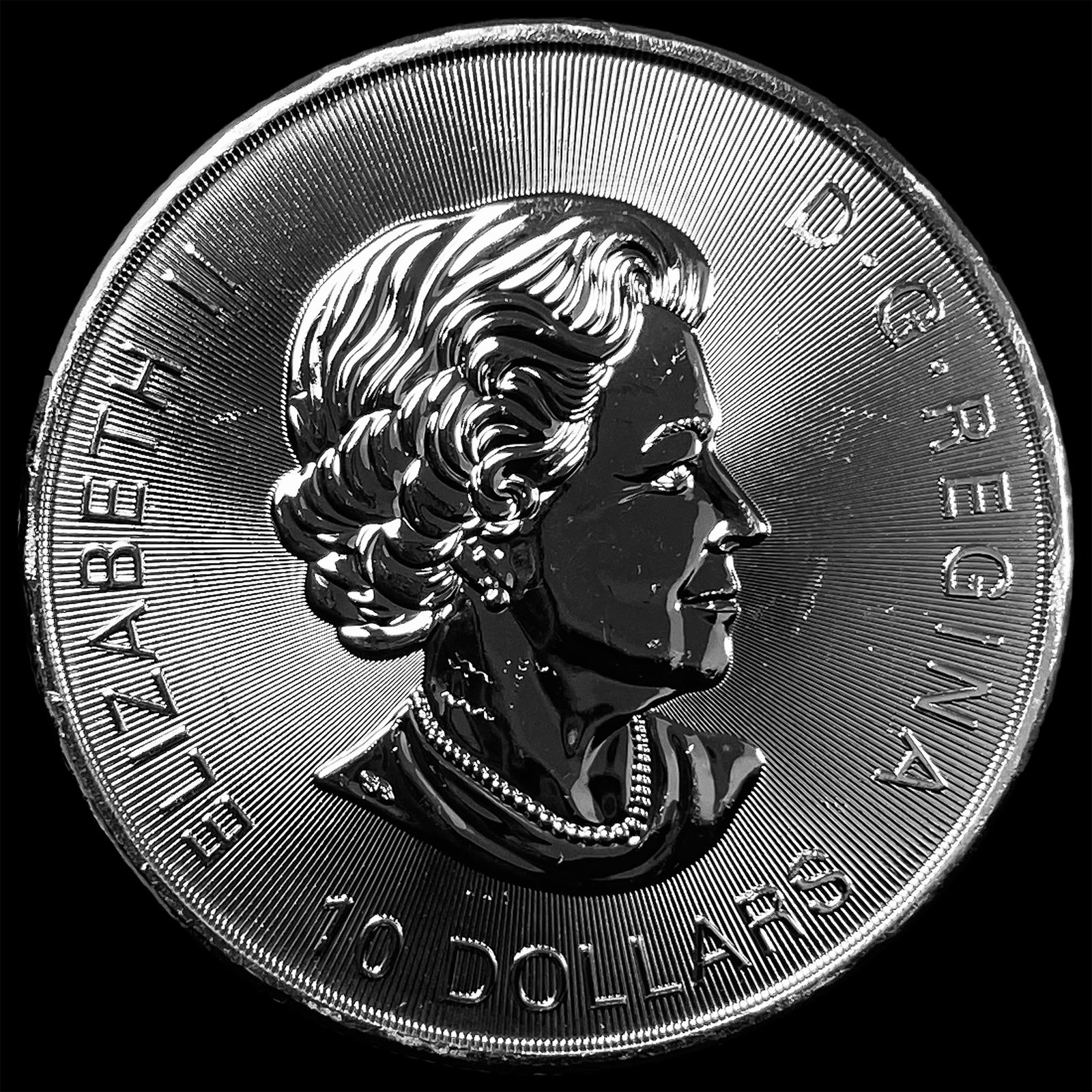 2018 Silver 2oz $10 Canadian Maple Leaf GEM BU (1 of 2)