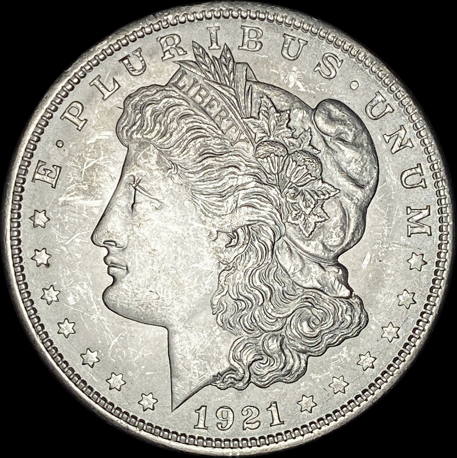 1921 Silver Morgan Dollar UNCIRCULATED (1 of 2)