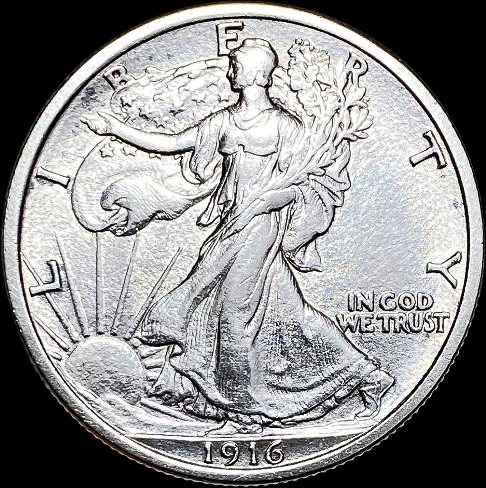 1916 Walking Liberty Half Dollar ABOUT UNCIRCULATED (1 of 2)