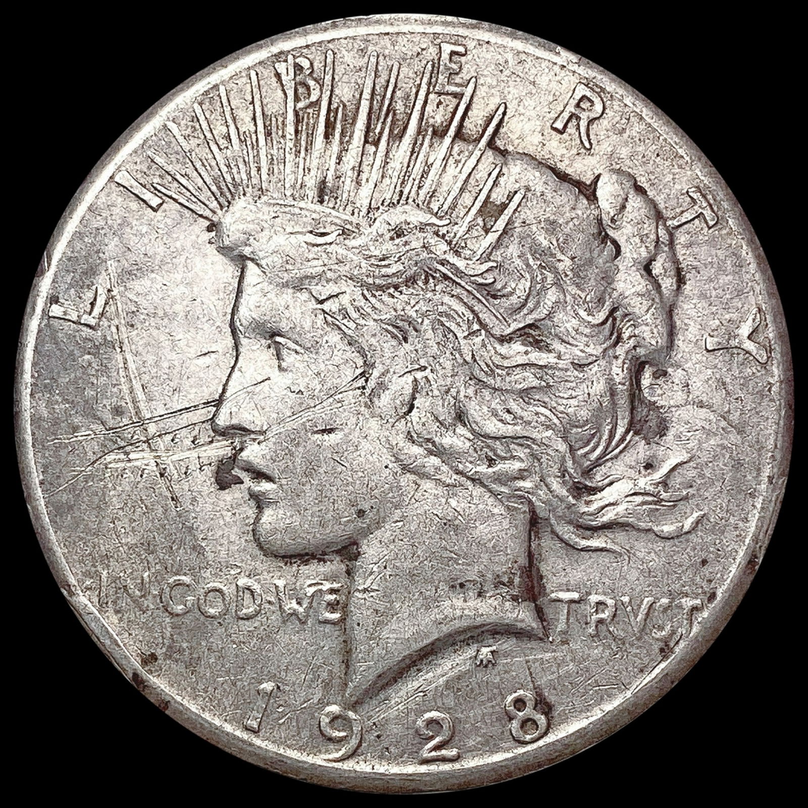 1928 Silver Peace Dollar NEARLY UNCIRCULATED (1 of 2)