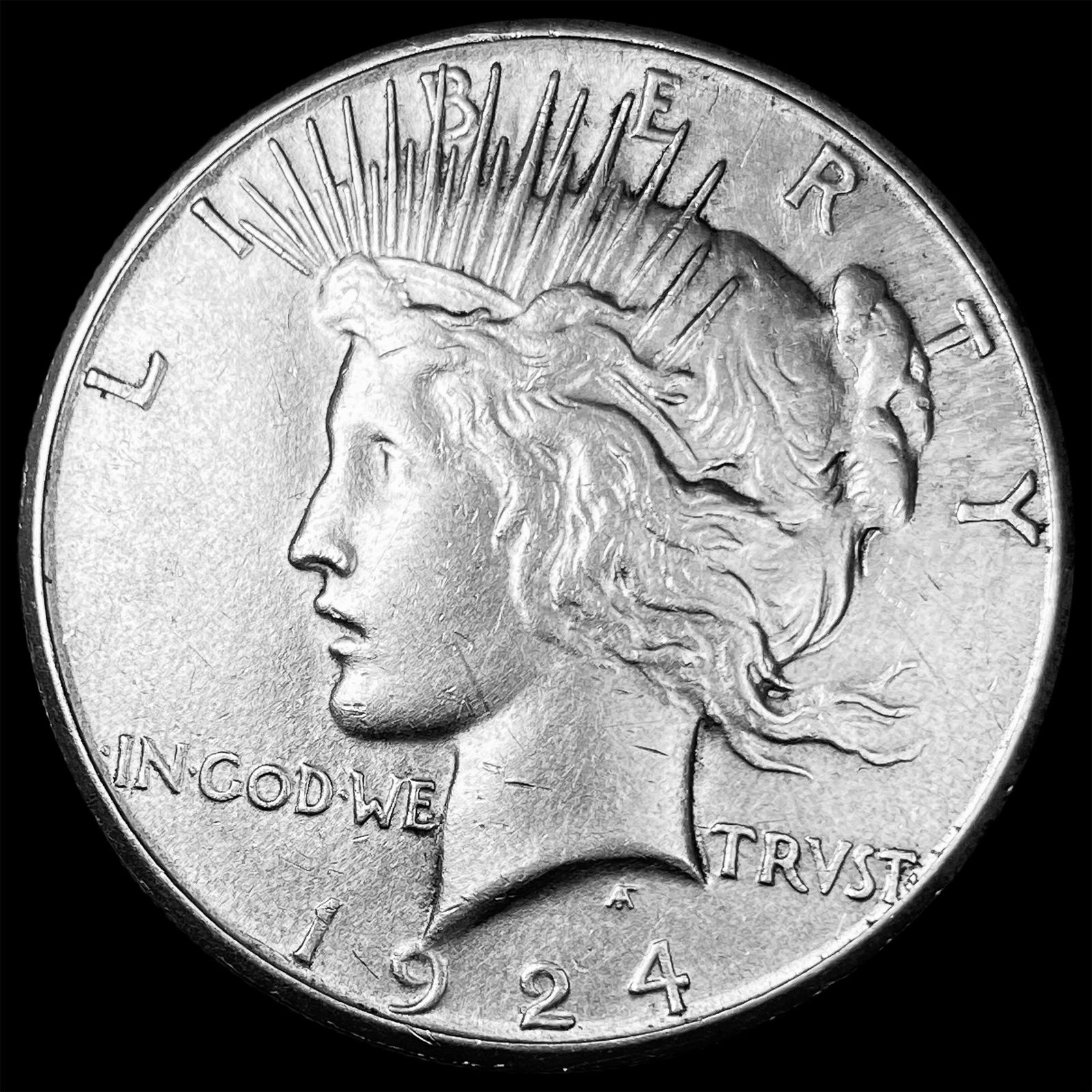 1924-S Silver Peace Dollar CLOSELY UNCIRCULATED (1 of 2)