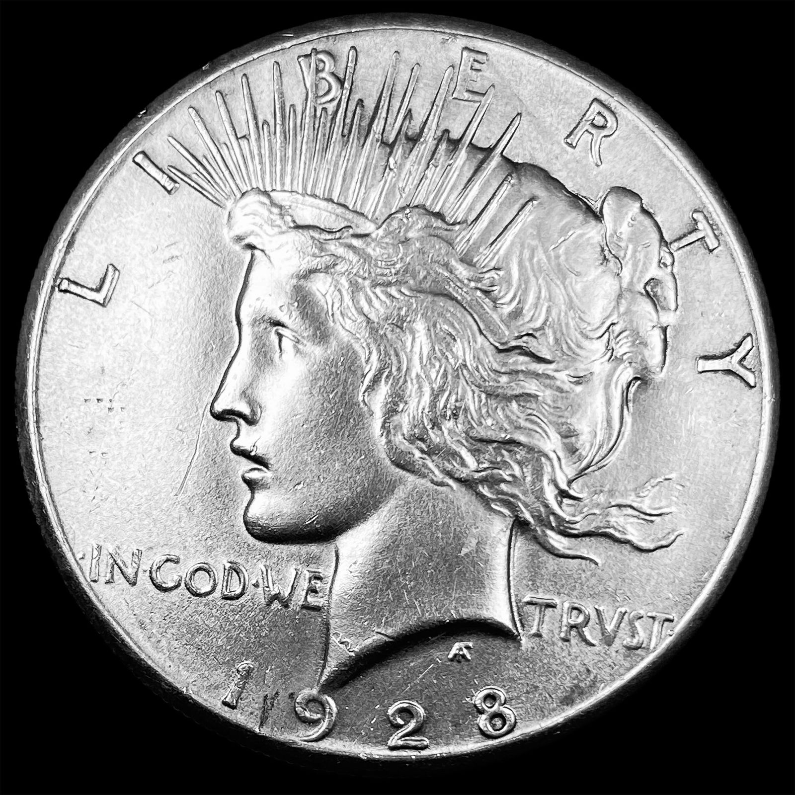 1928 Peace Silver Dollar UNCIRCULATED (1 of 2)