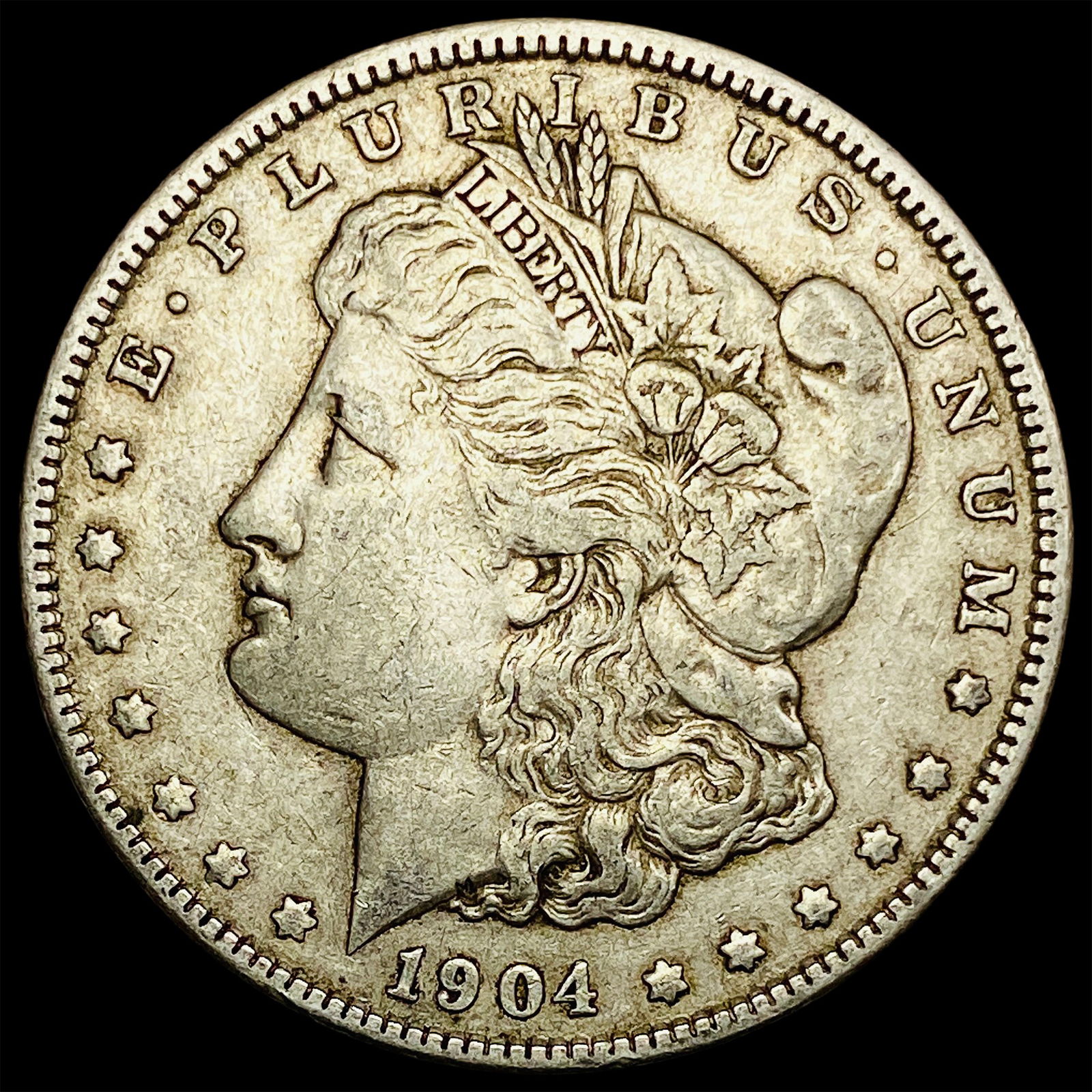 1904 Morgan Silver Dollar NEARLY UNCIRCULATED (1 of 2)