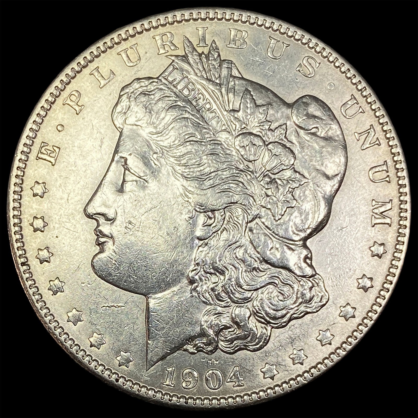 1904 Silver Morgan Dollar CLOSELY UNCIRCULATED (1 of 2)