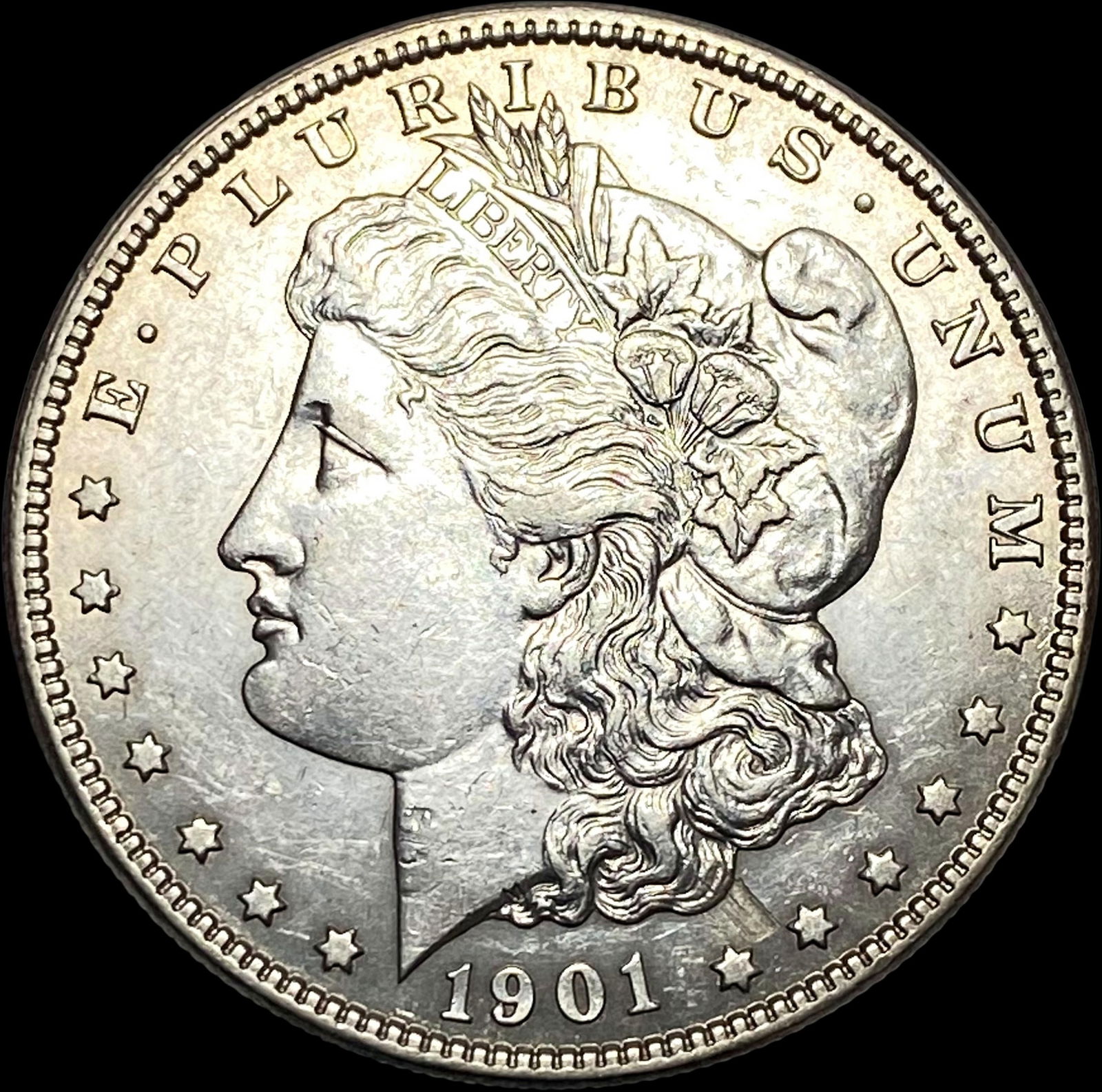 1901-O Silver Morgan Dollar CLOSELY UNCIRCULATED (1 of 2)